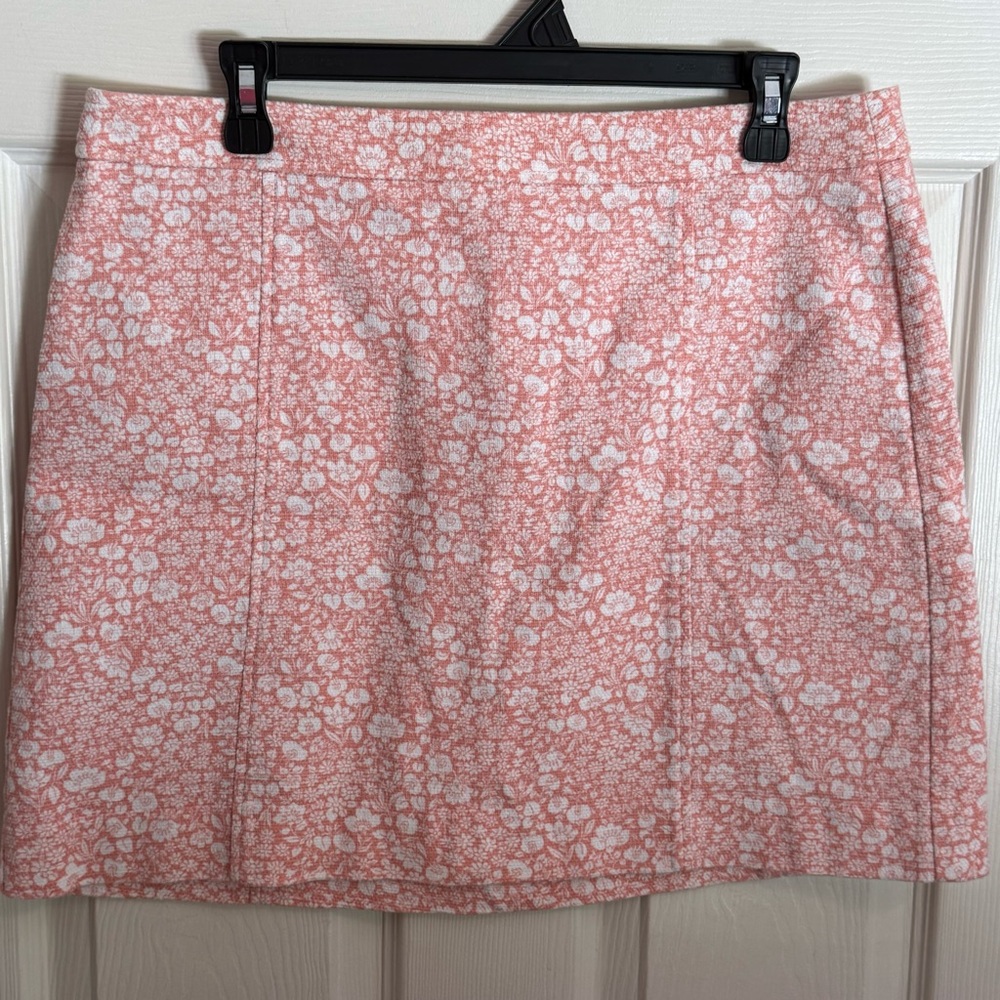 LOFT Pink and White Floral Mini Skirt